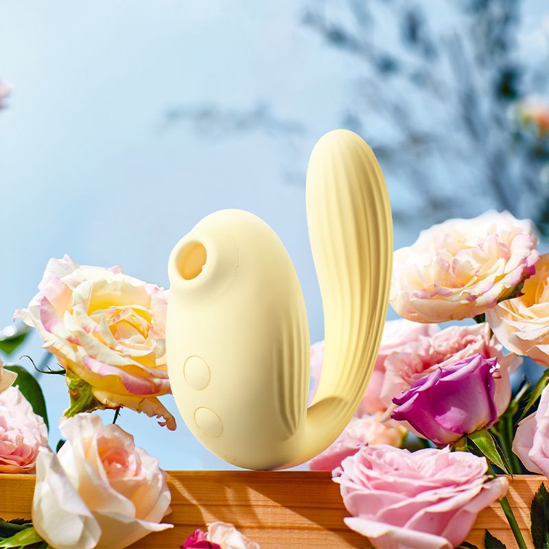Female Heated Lemon Yellow Tongue Licking And Sucking Vibrator