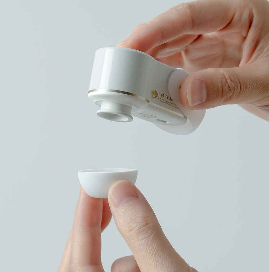 Mini Sonic Suction Massager – App-Connected Clitoral Stimulator