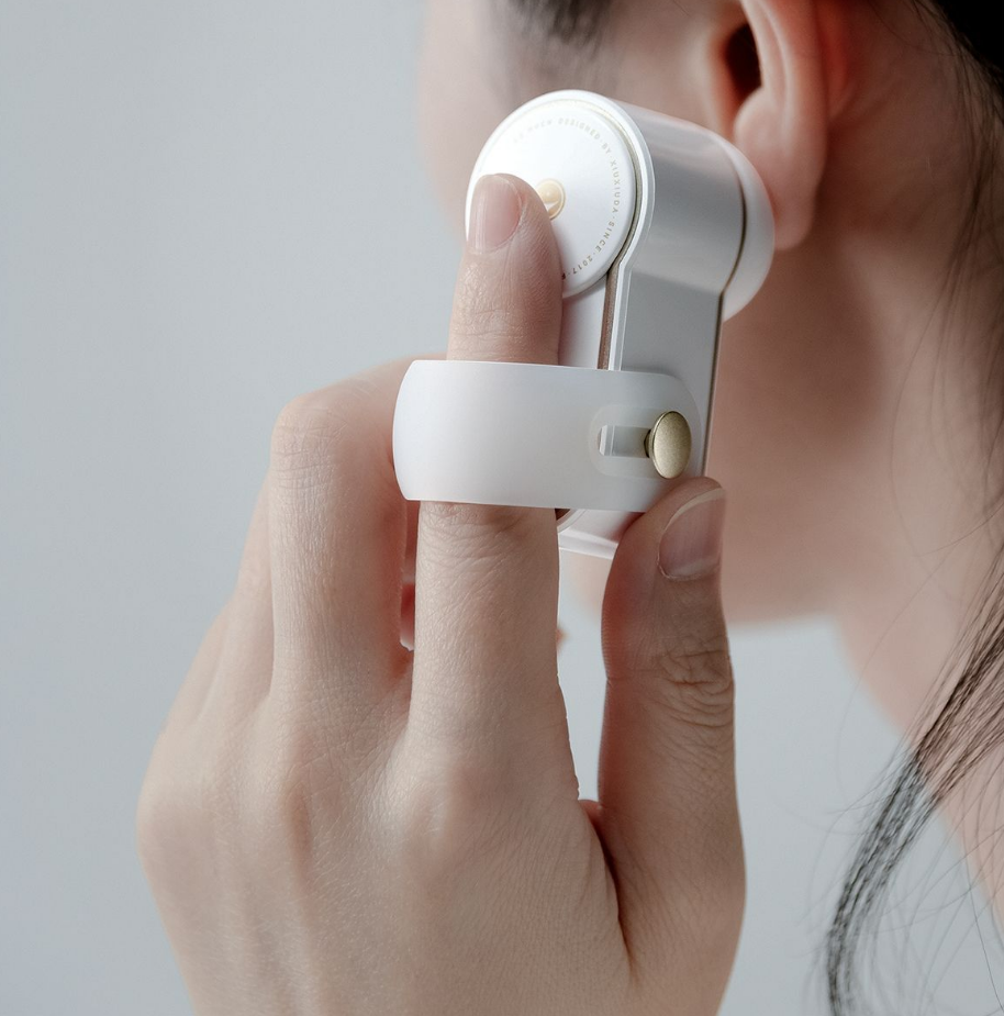 Mini Sonic Suction Massager – App-Connected Clitoral Stimulator