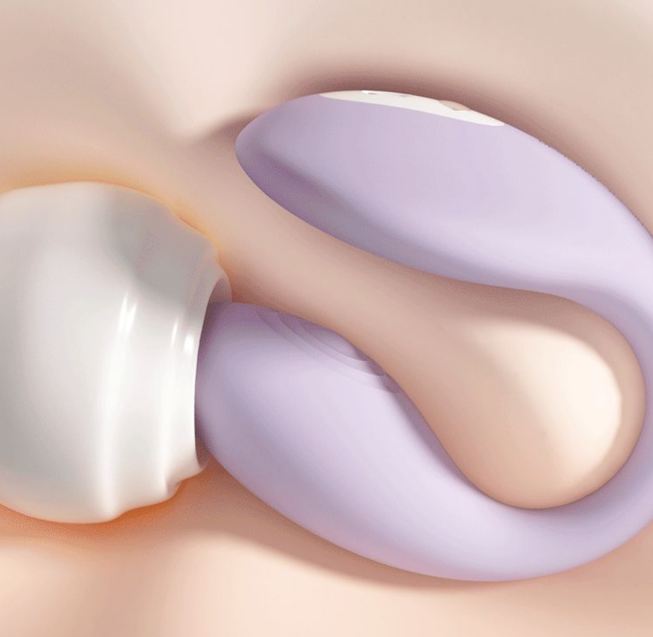 Dual-control Female AI Version Wearable Vibrator